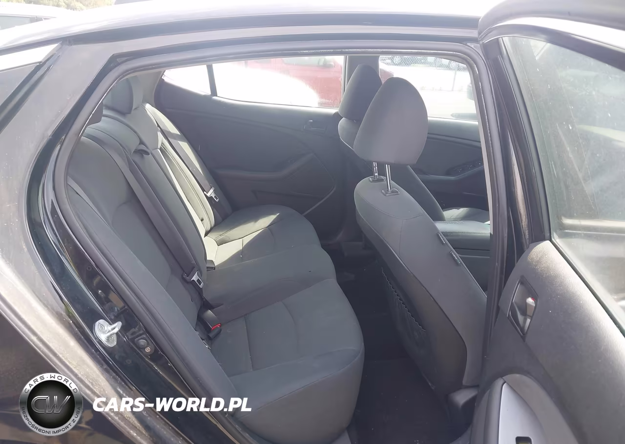 2015 Kia Optima Lx VIN:KNAGM4A7XF5661730 - 8