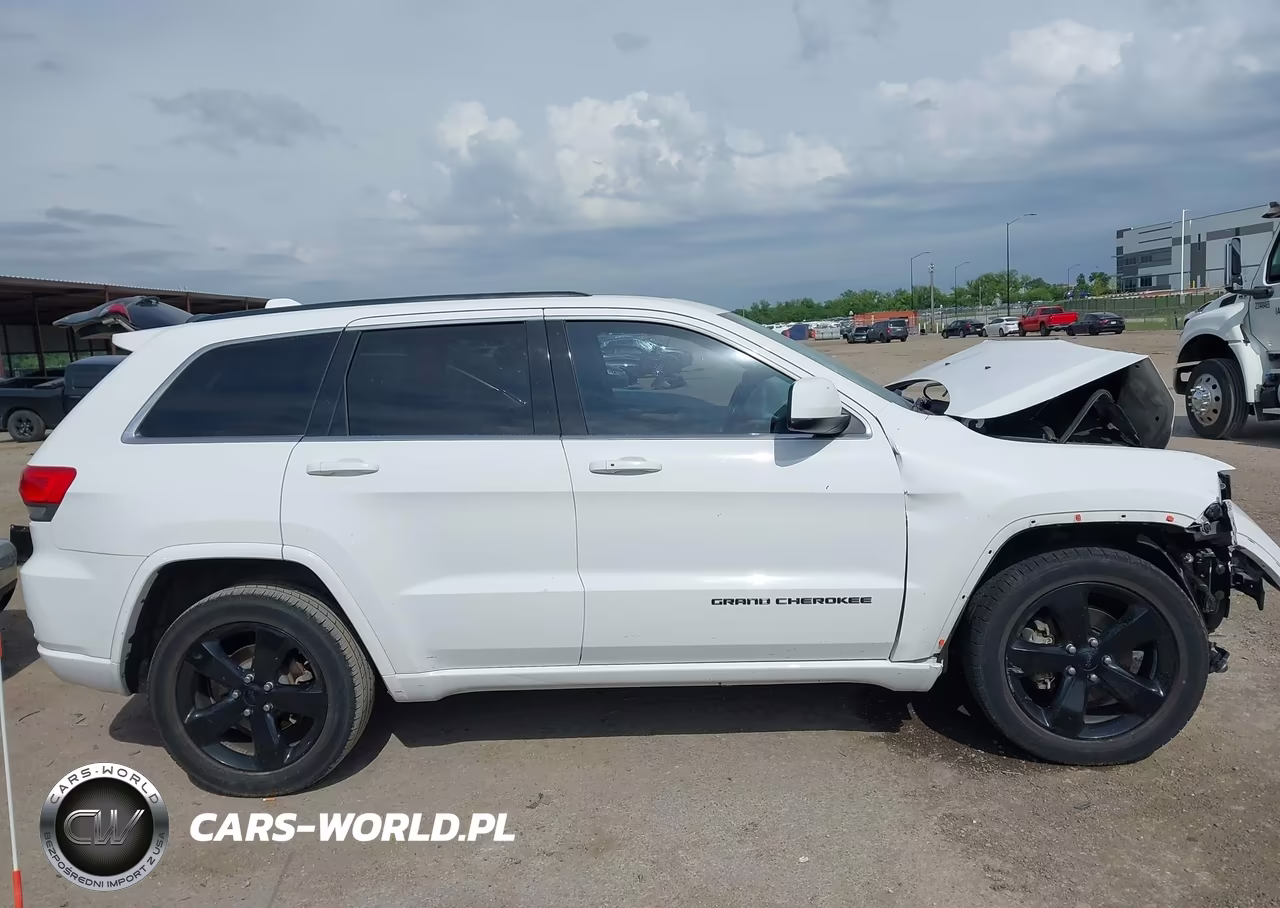 2015 Jeep Grand Cherokee Altitude VIN:1C4RJEAG6FC727695 - 13