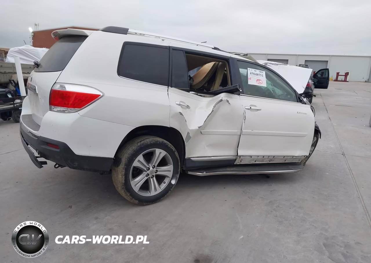 2013 Toyota Highlander Limited V6 VIN:5TDYK3EHXDS118699 - 4