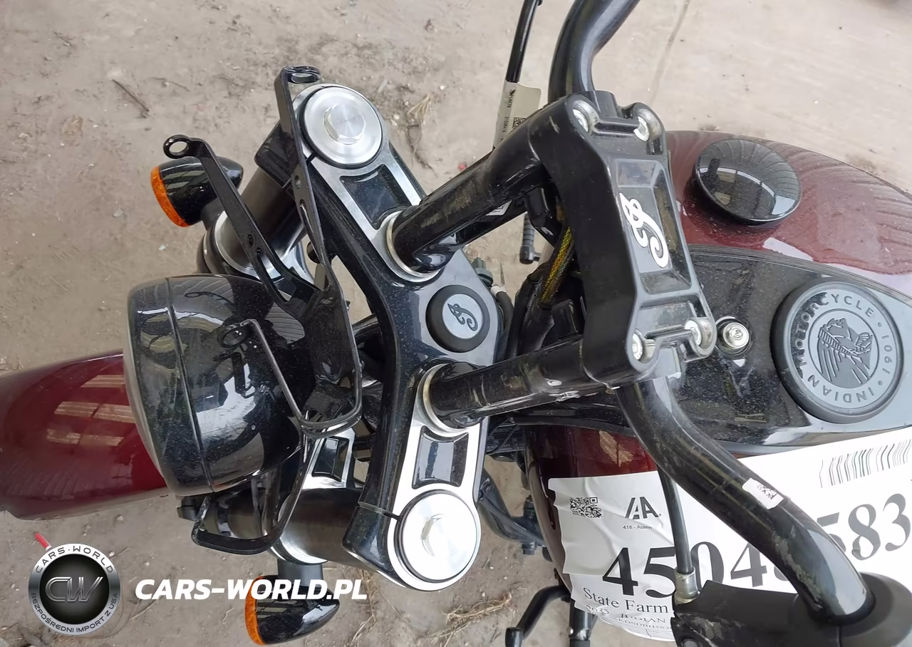 2025 Indian Motorcycle Co. Sport Chief VIN:56KDSDBH5S3021668 - 14