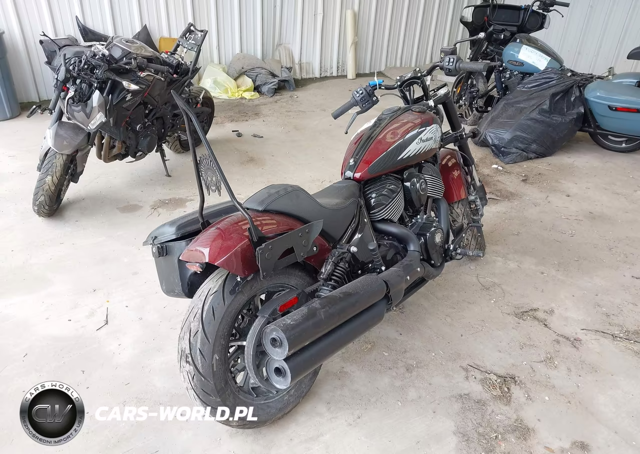 2025 Indian Motorcycle Co. Sport Chief VIN:56KDSDBH5S3021668 - 4