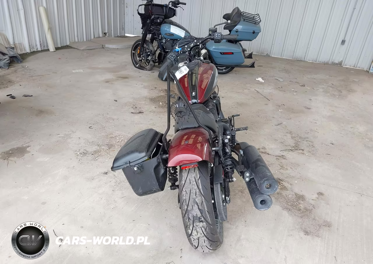 2025 Indian Motorcycle Co. Sport Chief VIN:56KDSDBH5S3021668 - 6