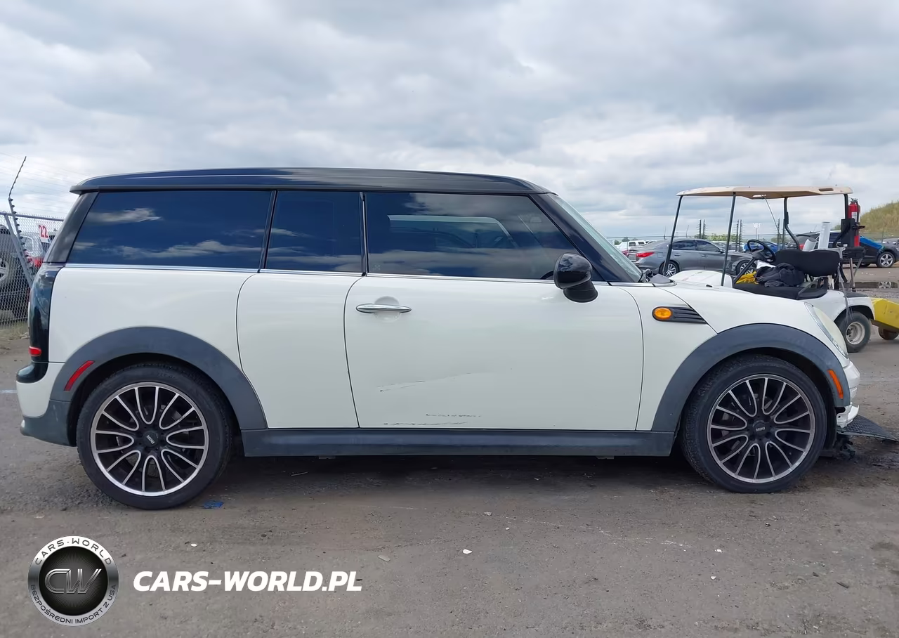 2009 Mini Cooper Clubman VIN:WMWML33519TX36164 - 14
