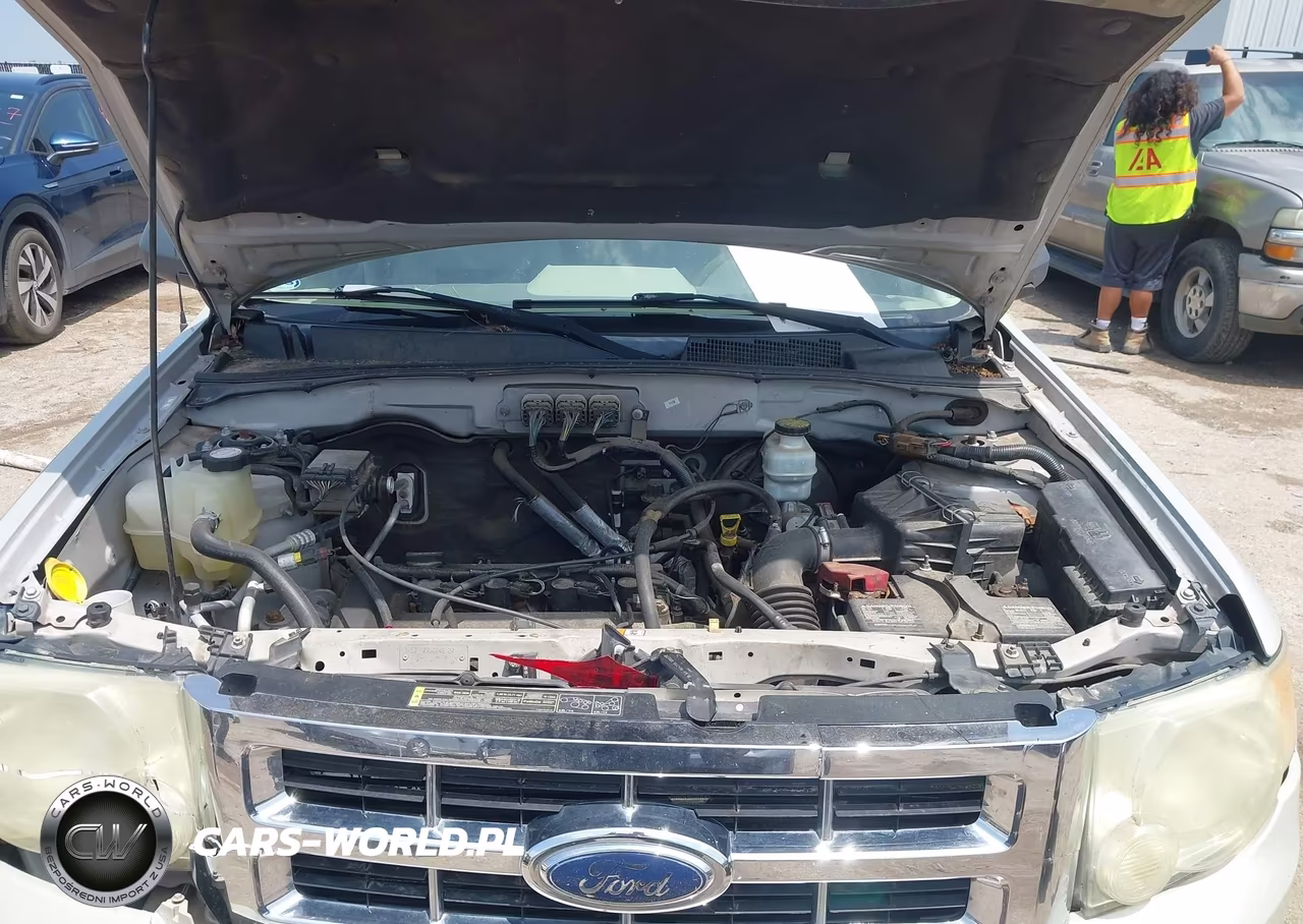 2008 Ford Escape Xlt VIN:1FMCU03Z68KD15361 - 10