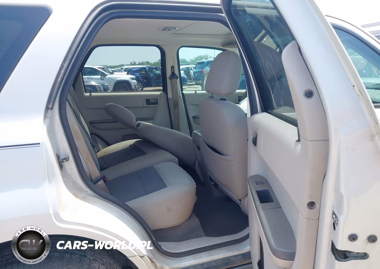 2008 Ford Escape Xlt VIN:1FMCU03Z68KD15361 - 8