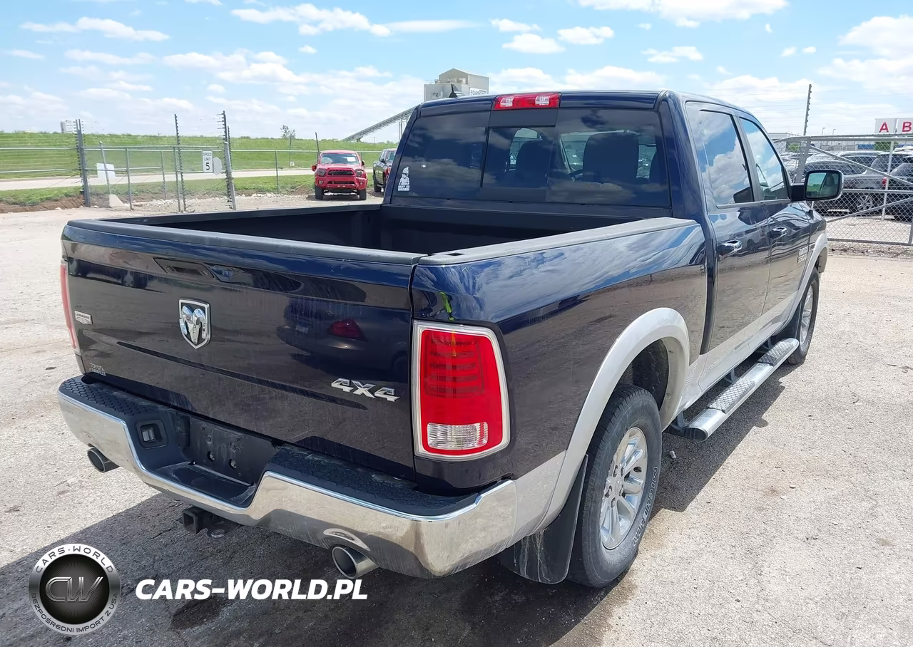 2016 Ram 1500 Laramie VIN:1C6RR7NM7GS127481 - 4