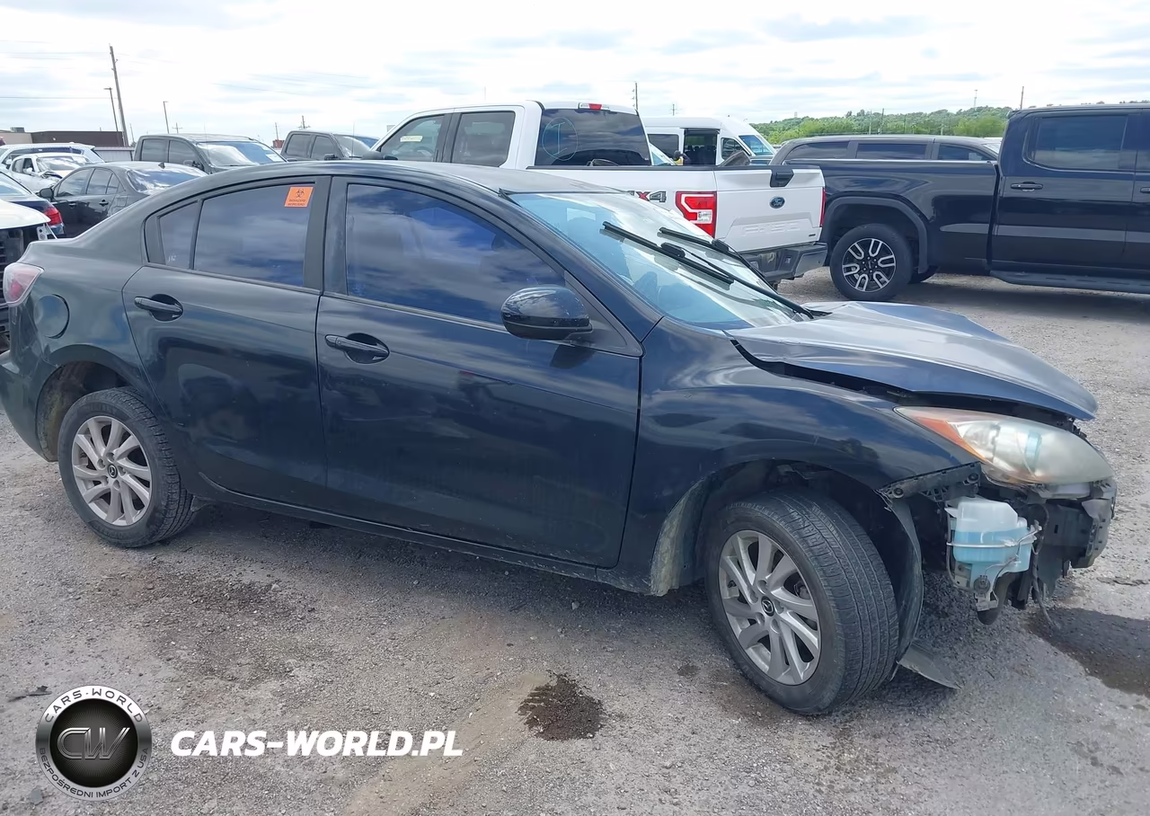 2013 Mazda Mazda3 I Touring VIN:JM1BL1V7XD1832067 - 13