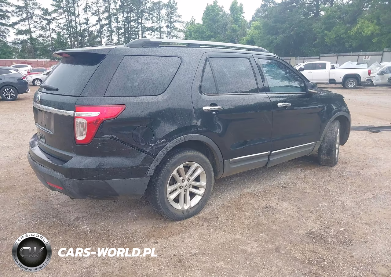 2012 Ford Explorer Xlt VIN:1FMHK7D80CGA81921 - 4