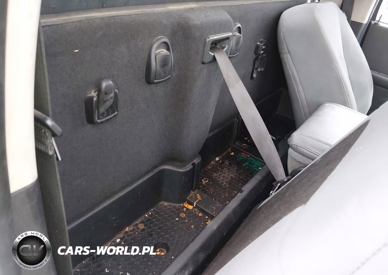 2019 Ram 1500 Classic Tradesman 4X2 6'4 Box VIN:3C6JR6AGXKG522357 - 8