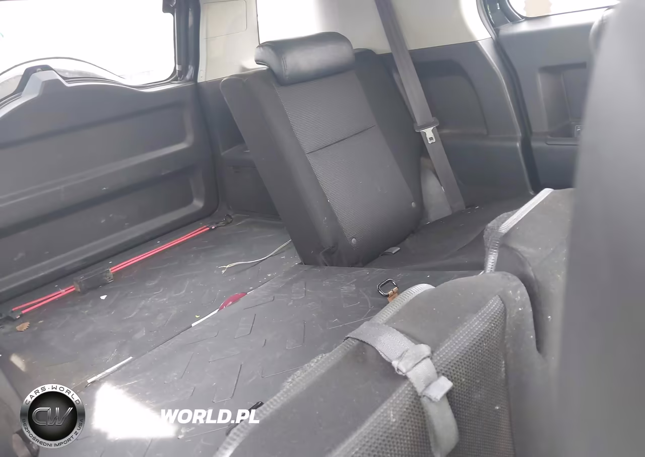 2007 Toyota Fj Cruiser VIN:JTEBU11F070012158 - 8