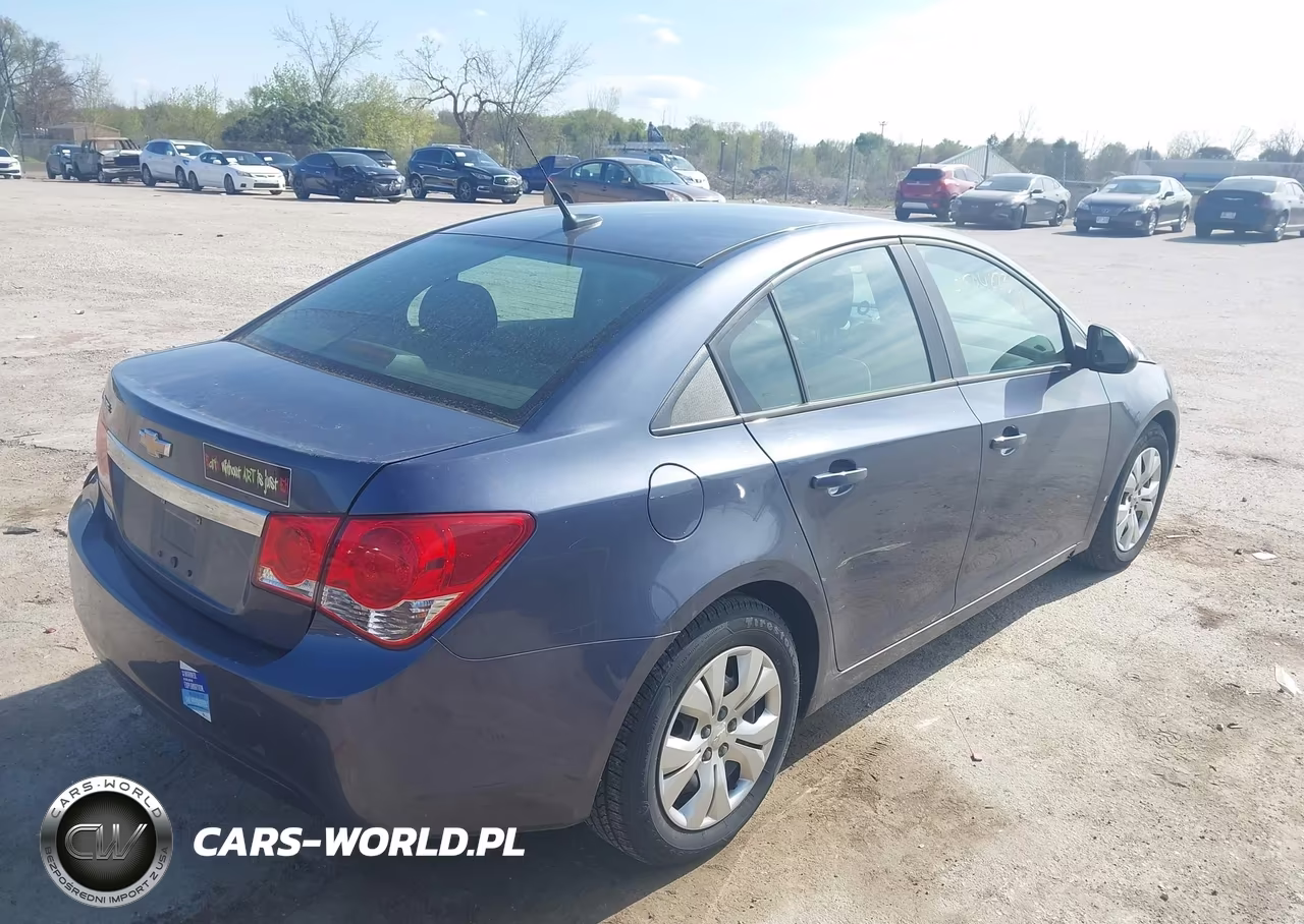 2013 Chevrolet Cruze Ls Auto VIN:1G1PA5SH3D7190765 - 4