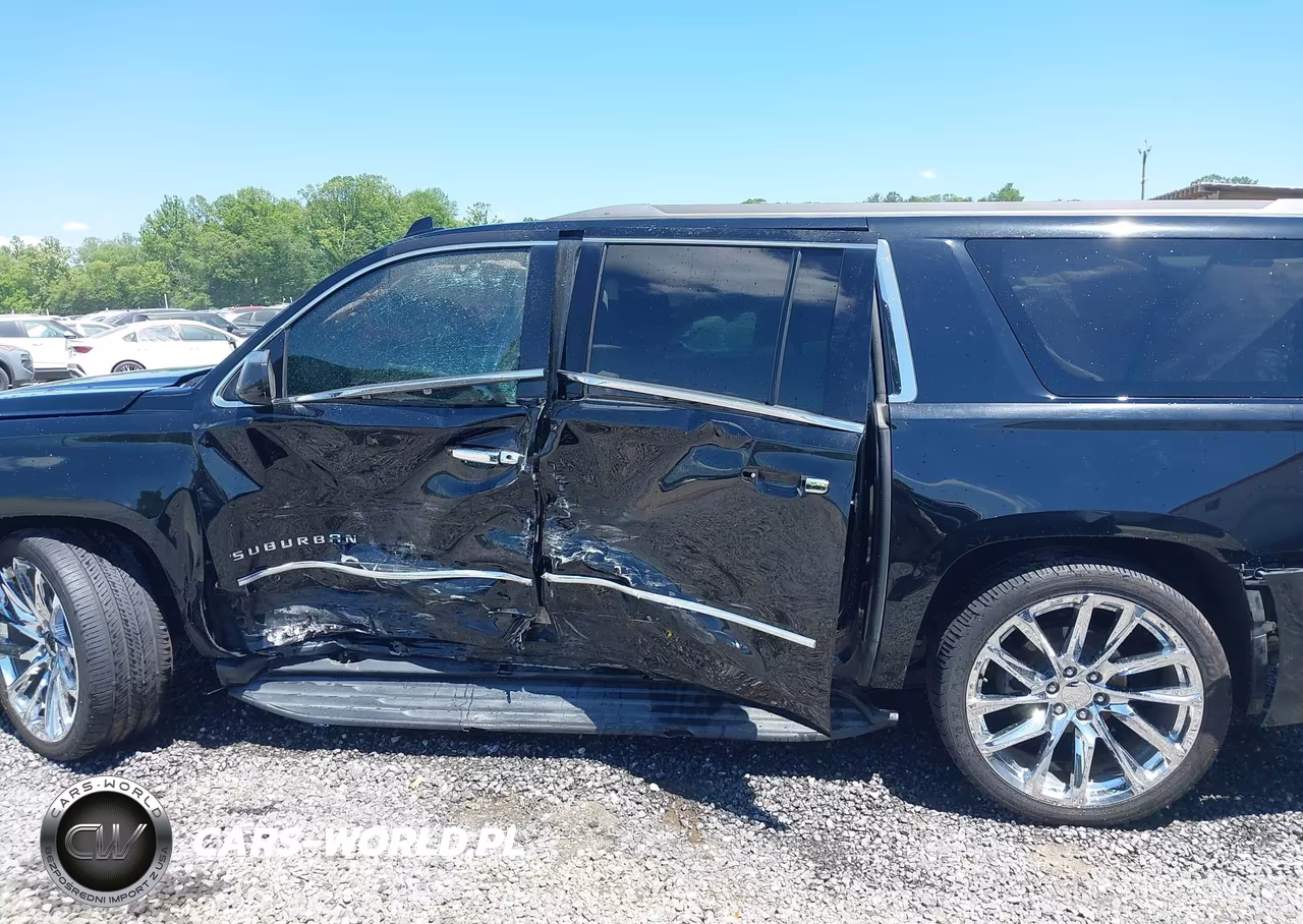 2019 Chevrolet Suburban Lt VIN:1GNSKHKC4KR142964 - 13