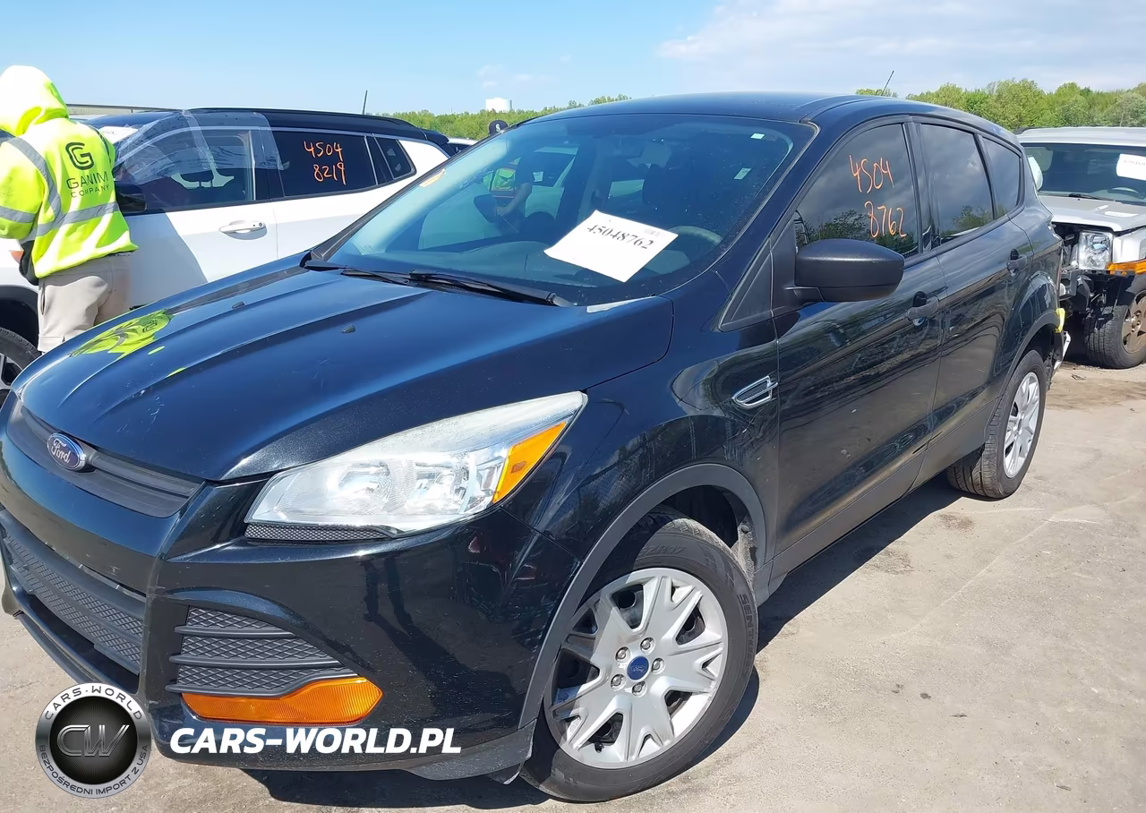 2014 Ford Escape S VIN:1FMCU0F75EUB70243 - 2