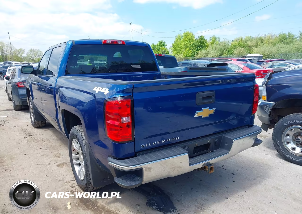 2015 Chevrolet Silverado 1500 1Lt VIN:3GCUKREC5FG252785 - 3