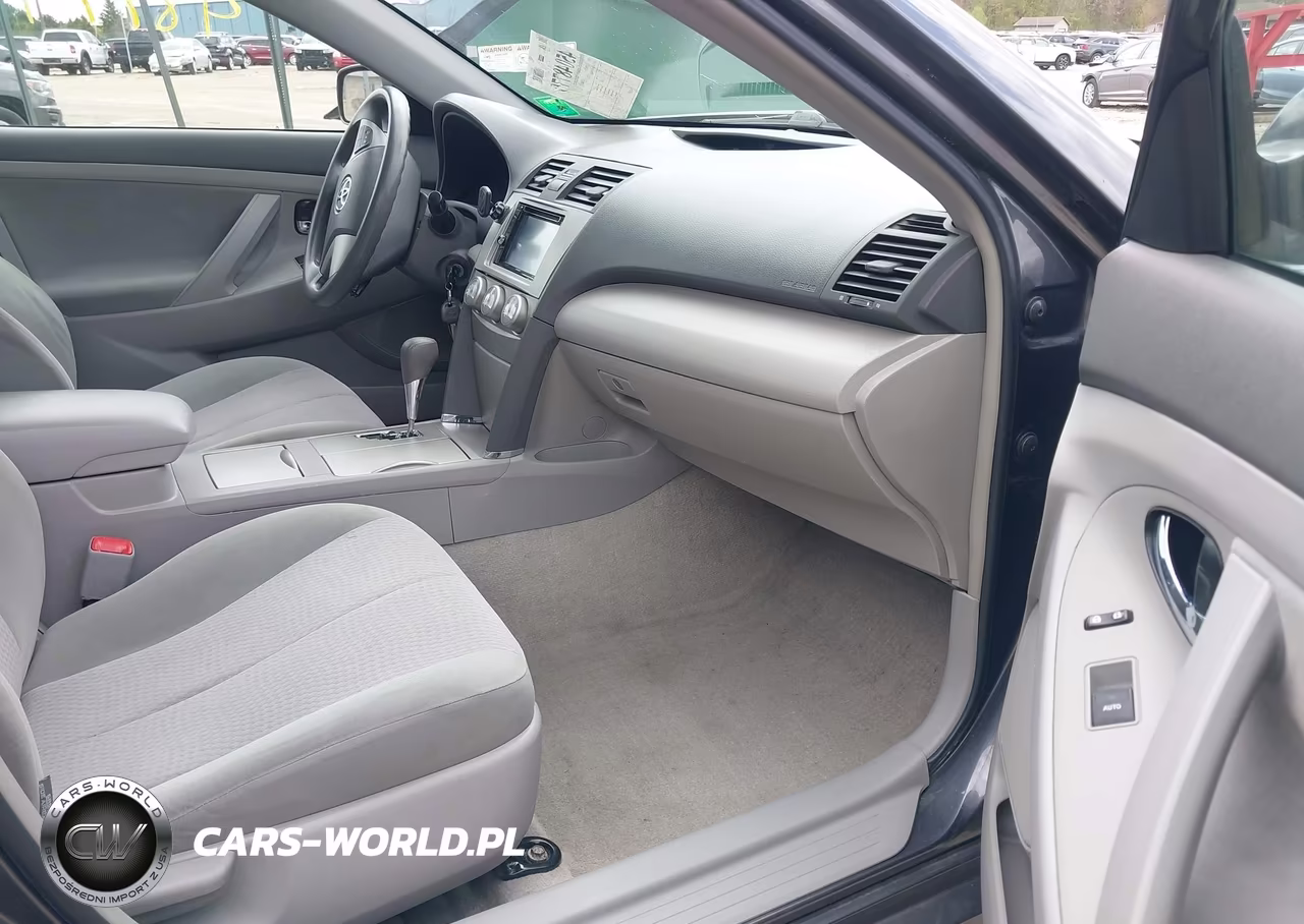 2010 Toyota Camry Le VIN:4T1BF3EK6AU058820 - 5