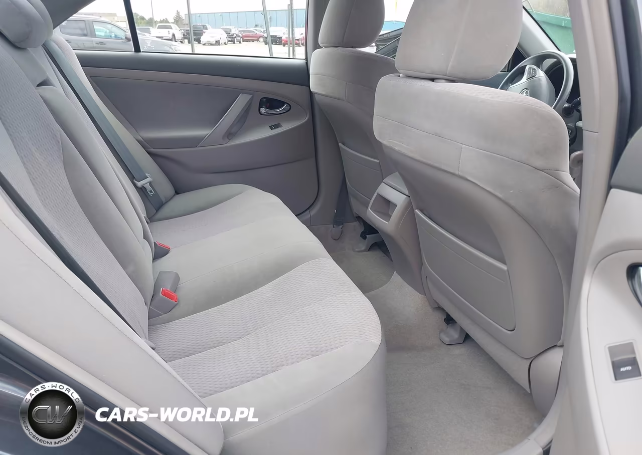 2010 Toyota Camry Le VIN:4T1BF3EK6AU058820 - 8