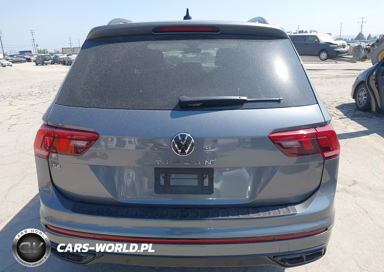 2023 Volkswagen Tiguan 2.0T Se R-Line Black VIN:3VVCB7AX9PM066504 - 16
