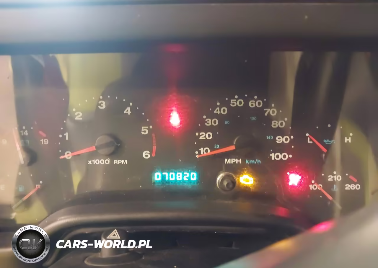 2005 Jeep Wrangler X VIN:1J4FA39S15P387843 - 7