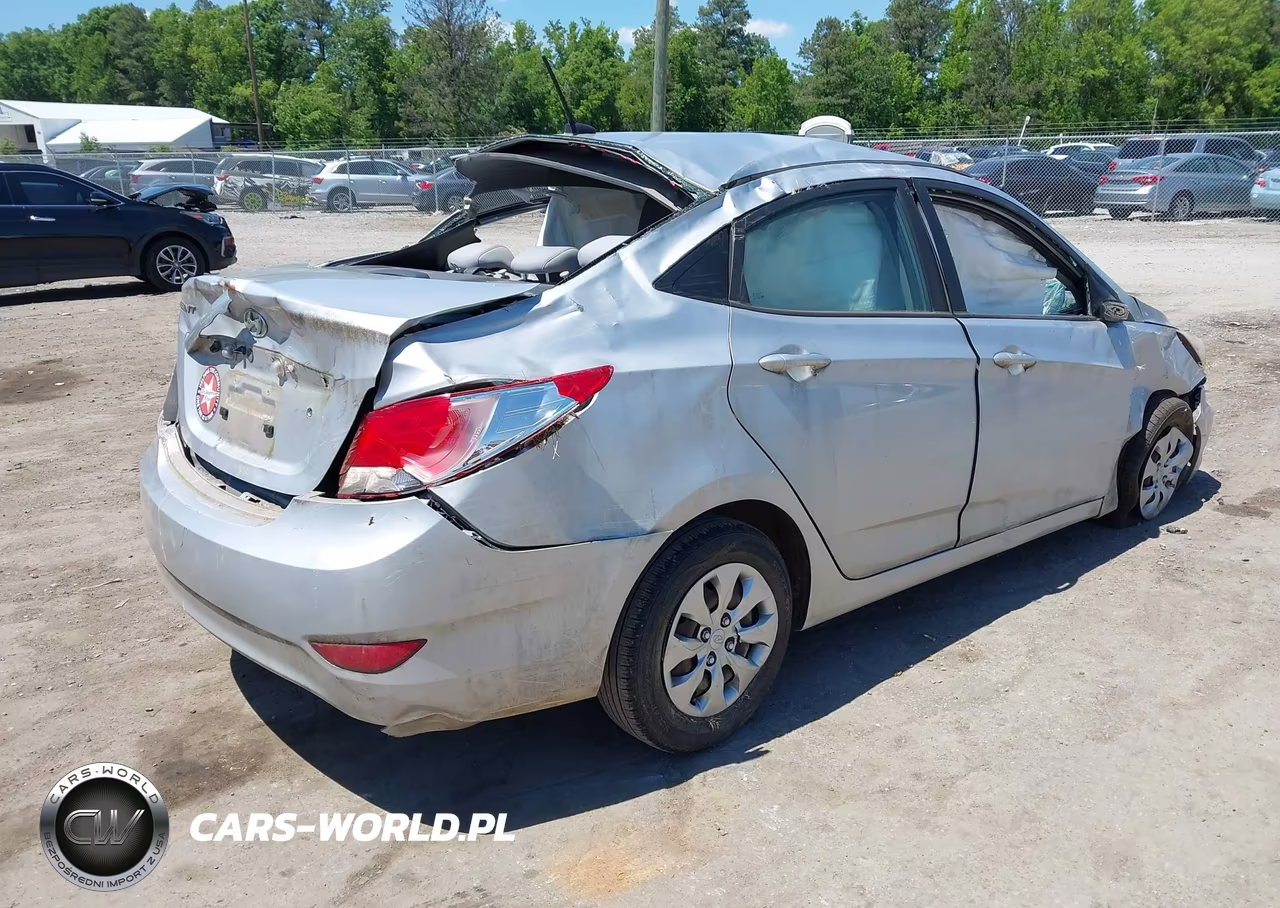 2016 Hyundai Accent Se VIN:KMHCT4AE5GU139688 - 4