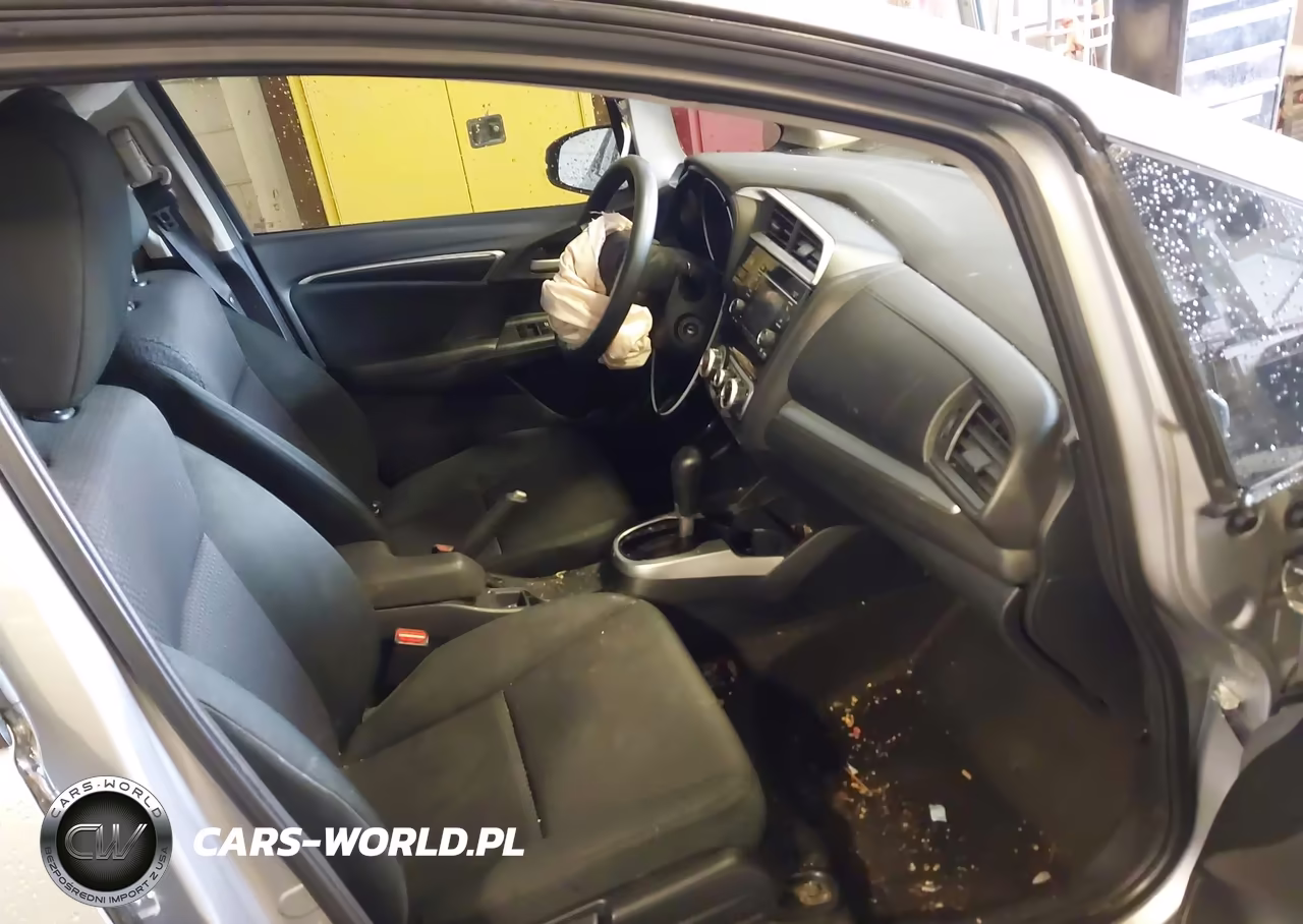 2018 Honda Fit Lx VIN:3HGGK5H44JM736193 - 5