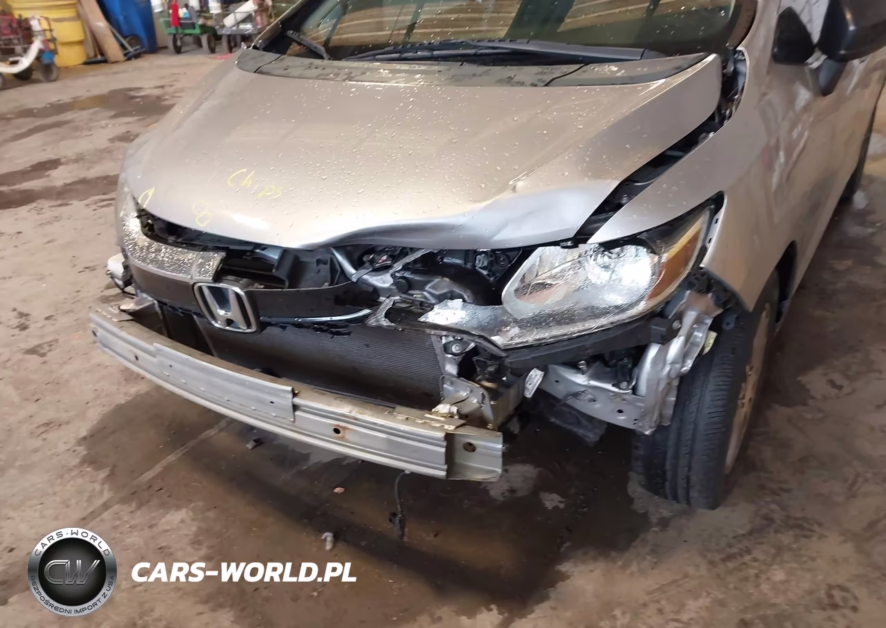 2018 Honda Fit Lx VIN:3HGGK5H44JM736193 - 6
