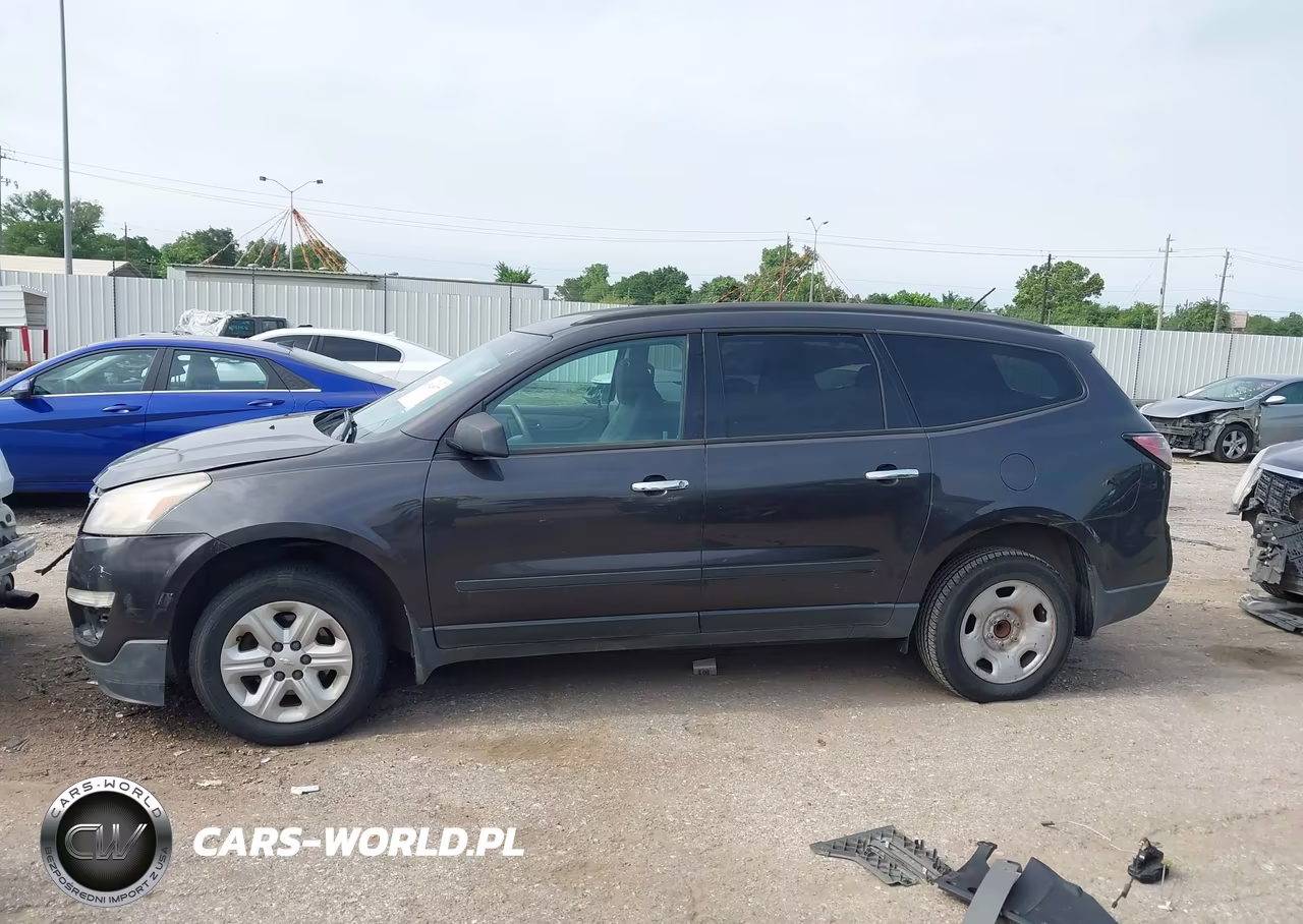 2014 Chevrolet Traverse Ls VIN:1GNKRFKDXEJ123282 - 14
