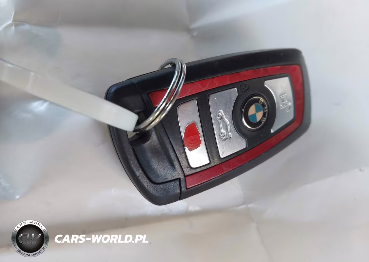 2016 BMW 3 Series 328I VIN:WBA8E9C59GK648237 - 11