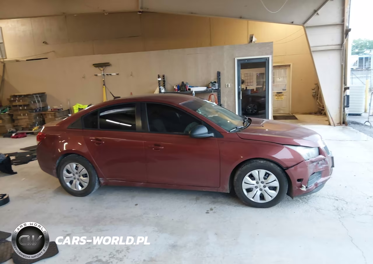 2013 Chevrolet Cruze Ls Auto VIN:1G1PA5SH2D7125101 - 13