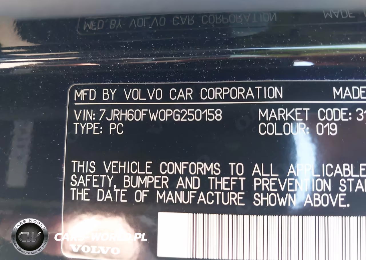2023 Volvo S60 Recharge Plug-In Hybrid T8 Plus Dark Theme VIN:7JRH60FW0PG250158 - 9