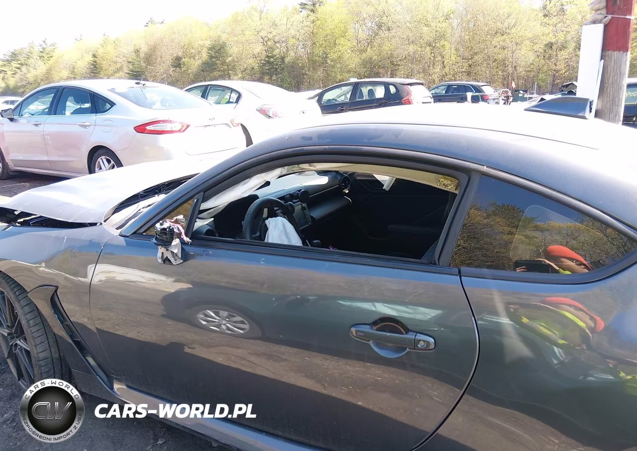 2024 Toyota Gr86 Premium VIN:JF1ZNBE18R8754886 - 14