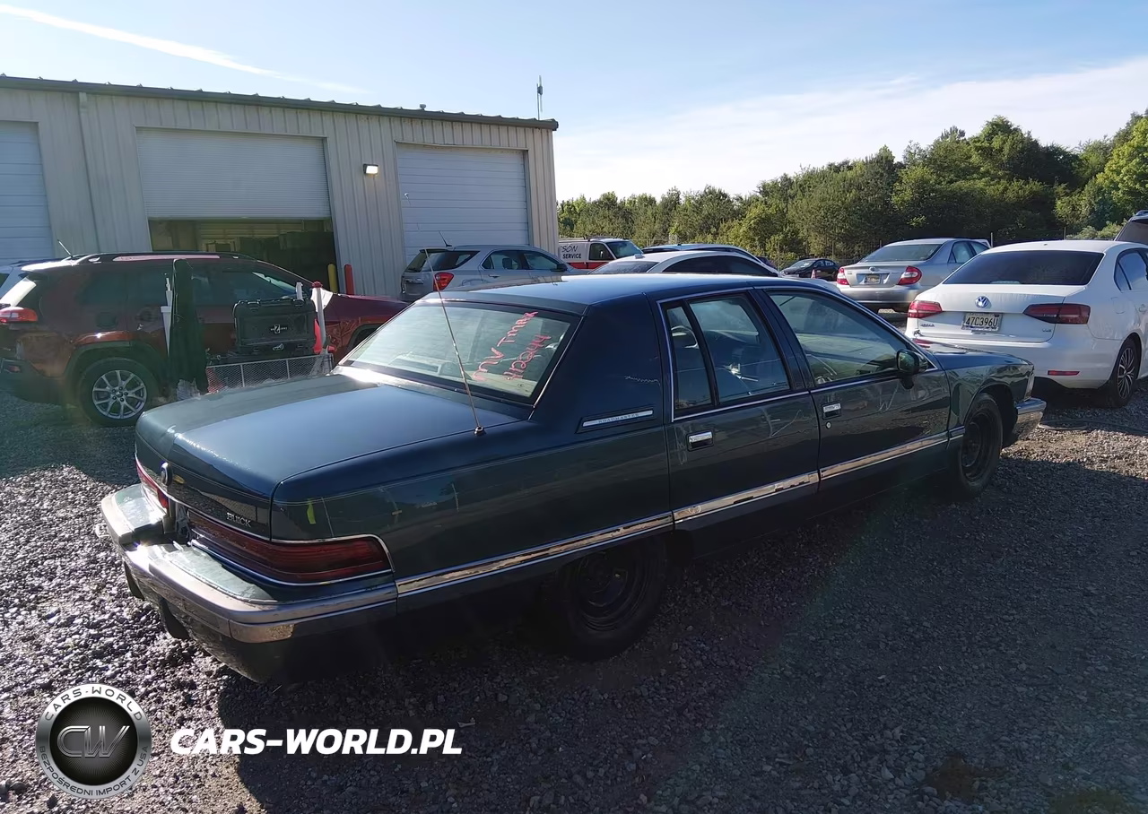 1994 Buick Roadmaster VIN:1G4BN52P7RR412244 - 4