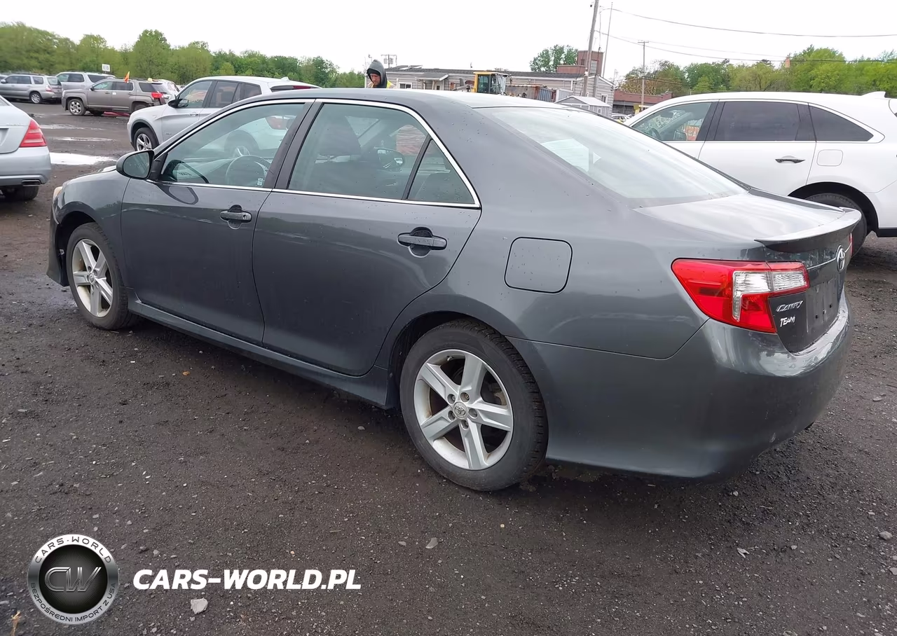 2012 Toyota Camry Se VIN:4T1BF1FK0CU591560 - 3