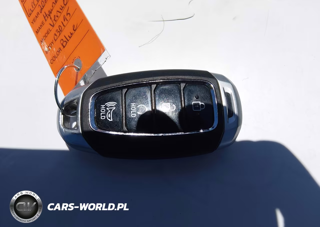 2020 Hyundai Venue Sel VIN:KMHRC8A34LU030195 - 11