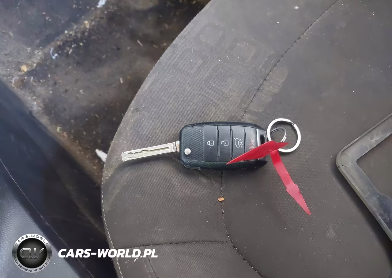 2015 Kia Soul VIN:KNDJN2A25F7800178 - 11