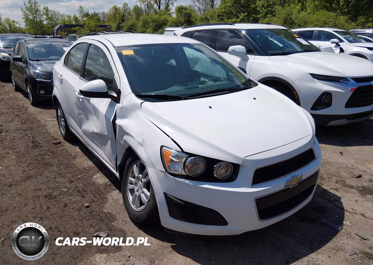 2015 Chevrolet Sonic Lt Auto