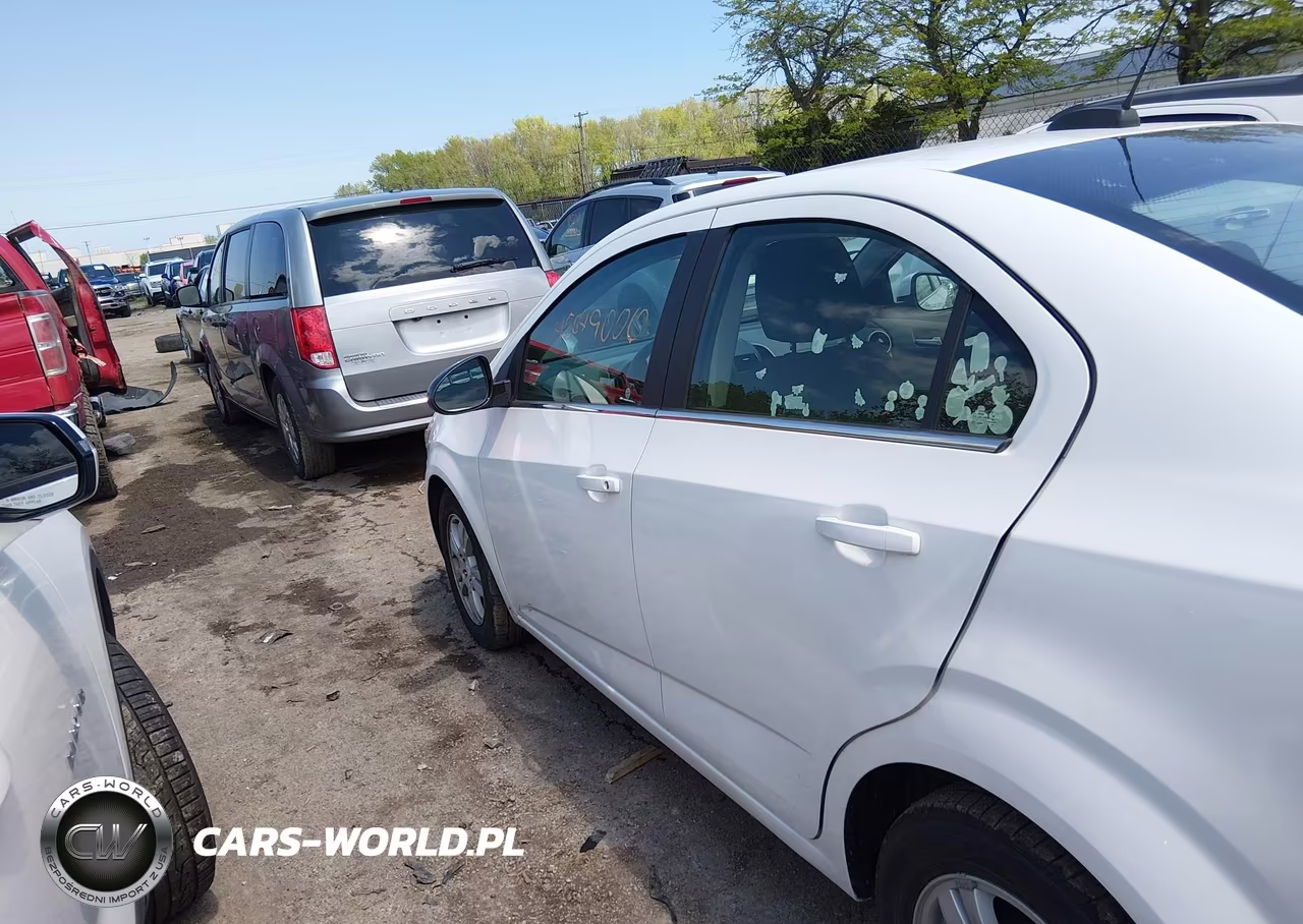 2015 Chevrolet Sonic Lt Auto VIN:1G1JC5SH8F4123101 - 14