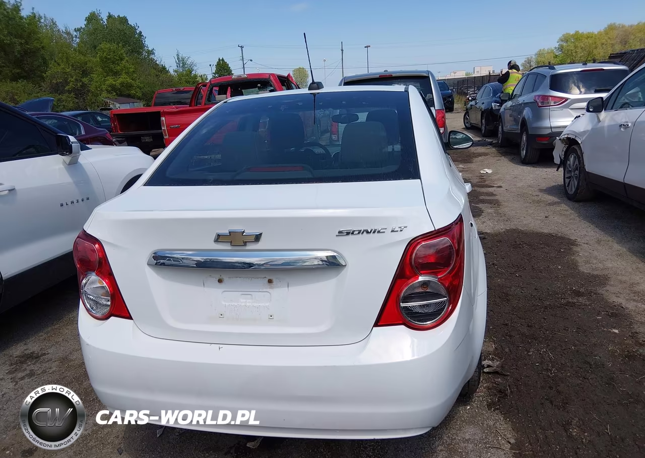 2015 Chevrolet Sonic Lt Auto VIN:1G1JC5SH8F4123101 - 16