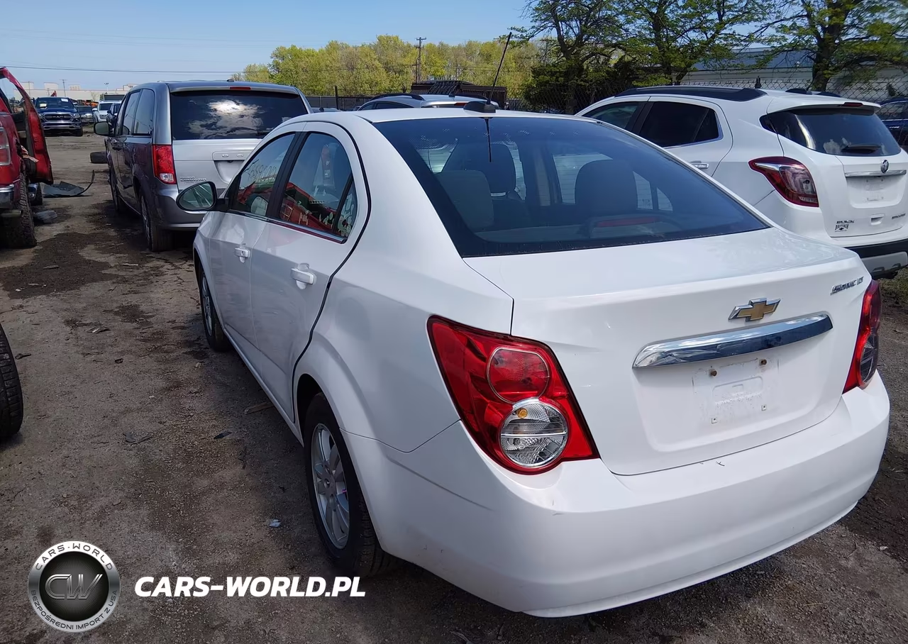 2015 Chevrolet Sonic Lt Auto VIN:1G1JC5SH8F4123101 - 3