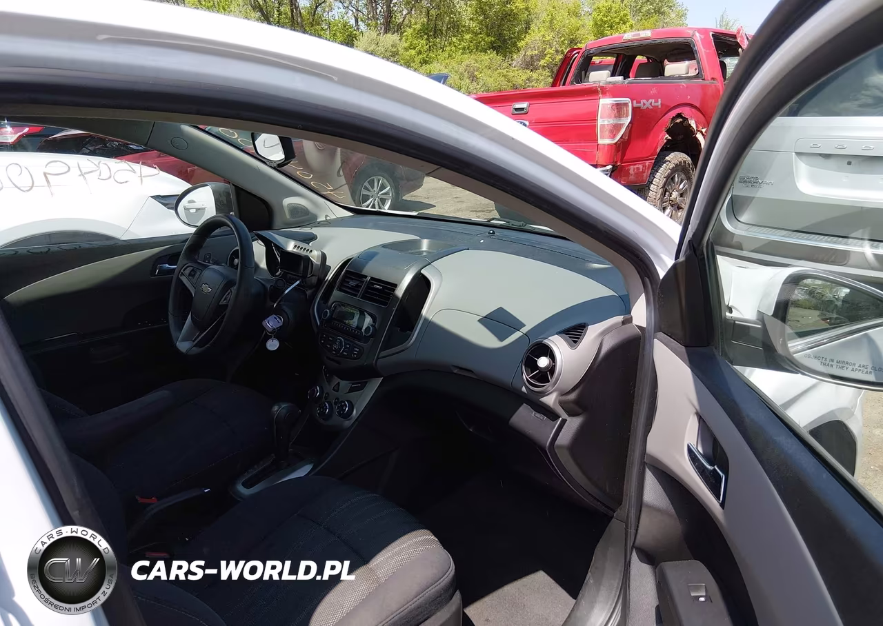 2015 Chevrolet Sonic Lt Auto VIN:1G1JC5SH8F4123101 - 5
