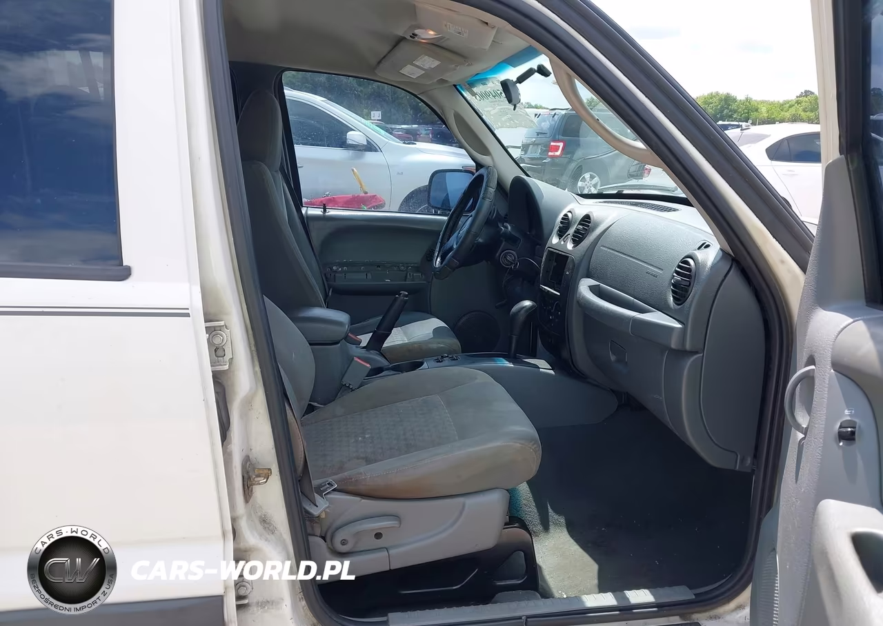 2007 Jeep Liberty Sport VIN:1J4GK48KX7W516275 - 5