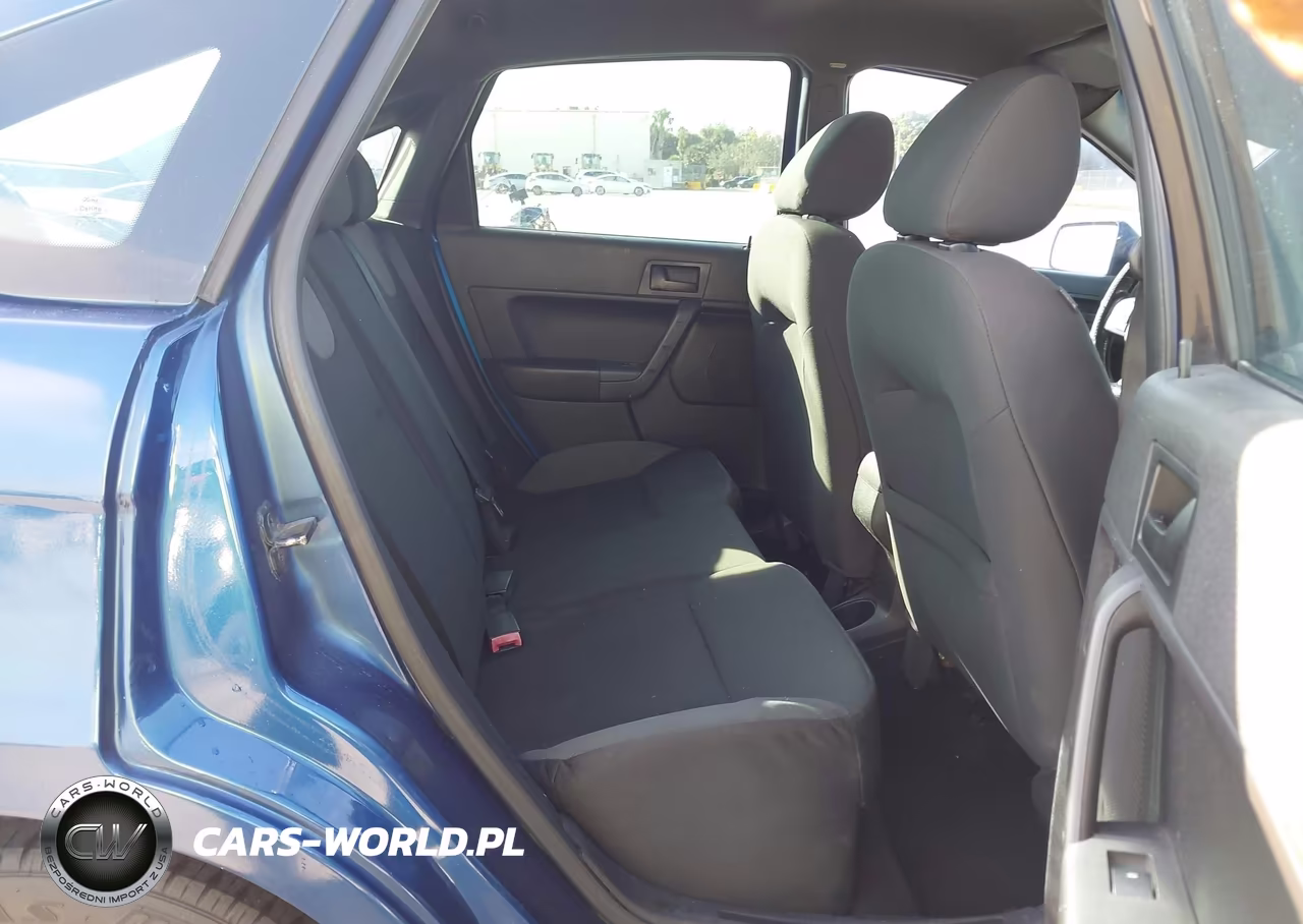 2009 Ford Focus Ses VIN:1FAHP36N89W217590 - 8
