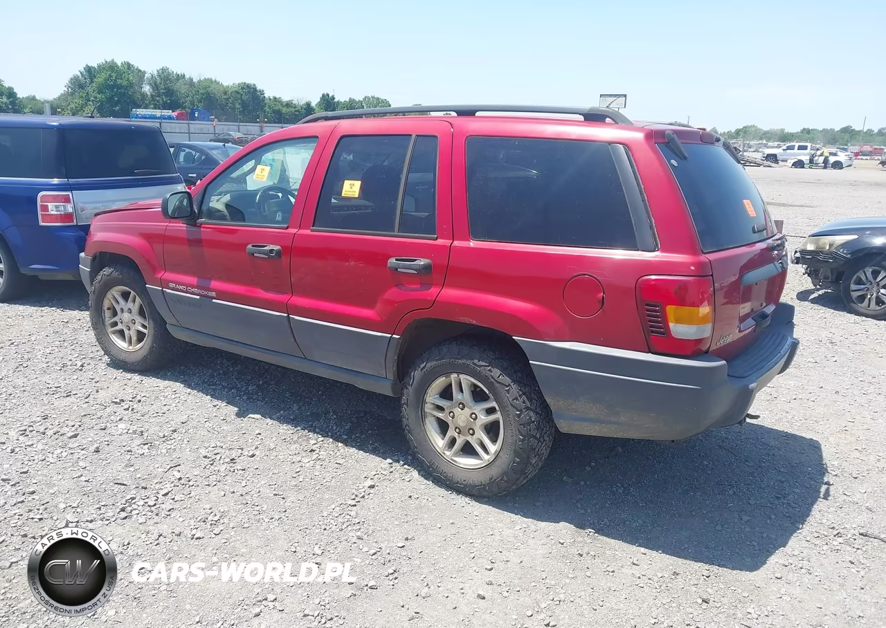 2004 Jeep Grand Cherokee Laredo VIN:1J4GX48S24C385910 - 3