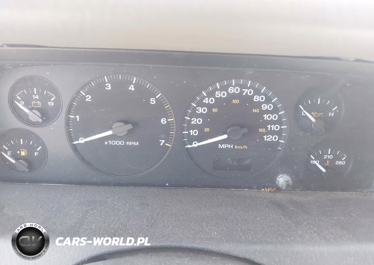 2004 Jeep Grand Cherokee Laredo VIN:1J4GX48S24C385910 - 7
