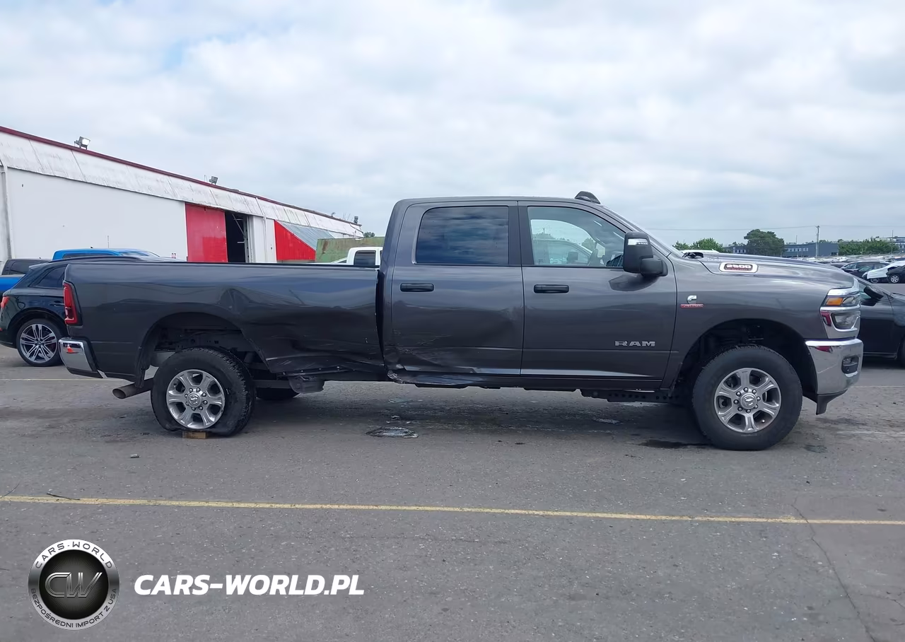2025 Ram 2500 Big Horn 4X4 8' Box VIN:3C63R5JL6SG577453 - 13
