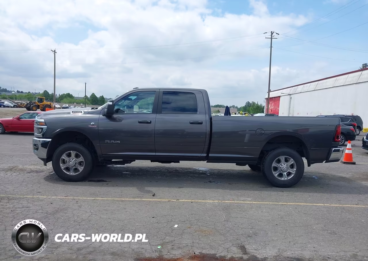 2025 Ram 2500 Big Horn 4X4 8' Box VIN:3C63R5JL6SG577453 - 14