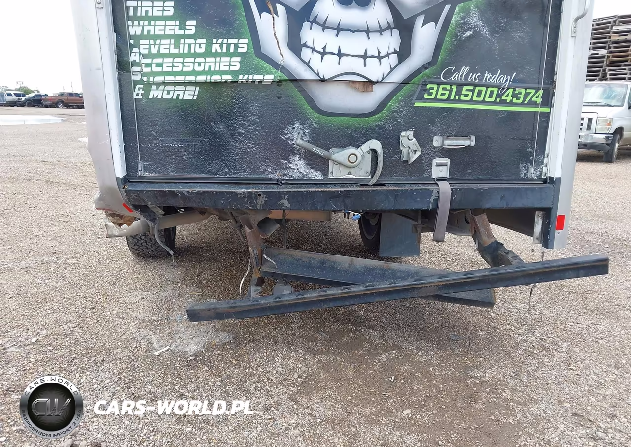 2013 Chevrolet Express Cutaway 3500 VIN:1GB0G2BA3D1189986 - 19
