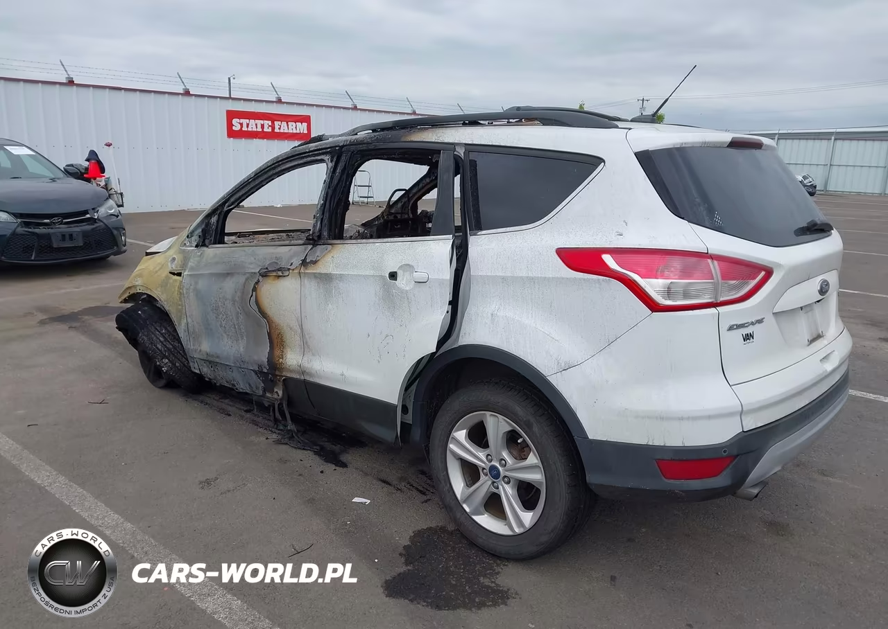 2014 Ford Escape Se VIN:1FMCU0GX5EUA83893 - 3