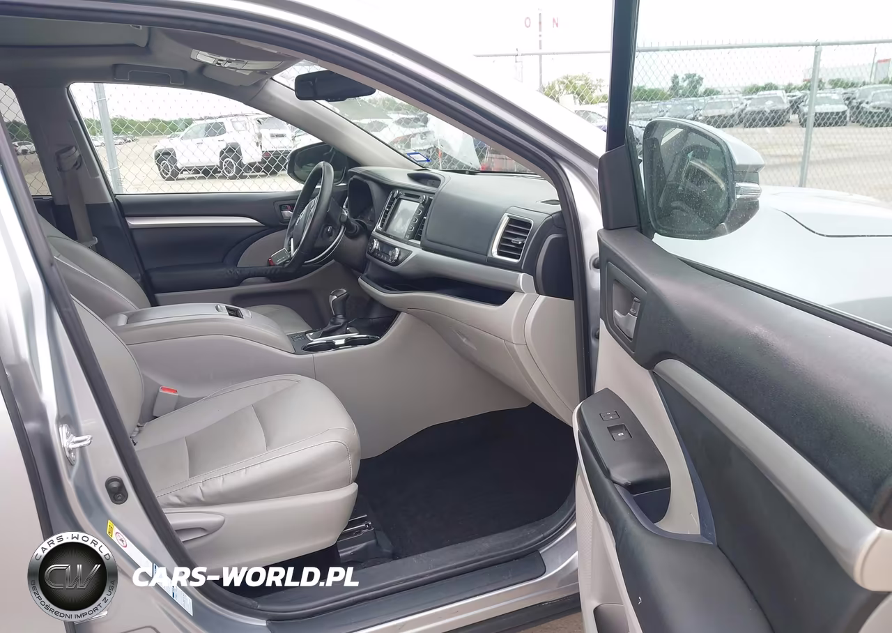 TOYOTA HIGHLANDER VIN:5TDJKRFH1FS174858 - 5