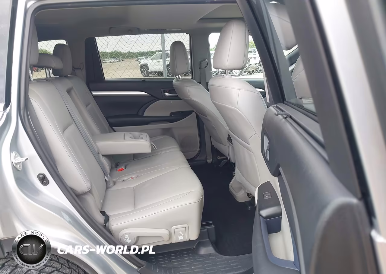TOYOTA HIGHLANDER VIN:5TDJKRFH1FS174858 - 8