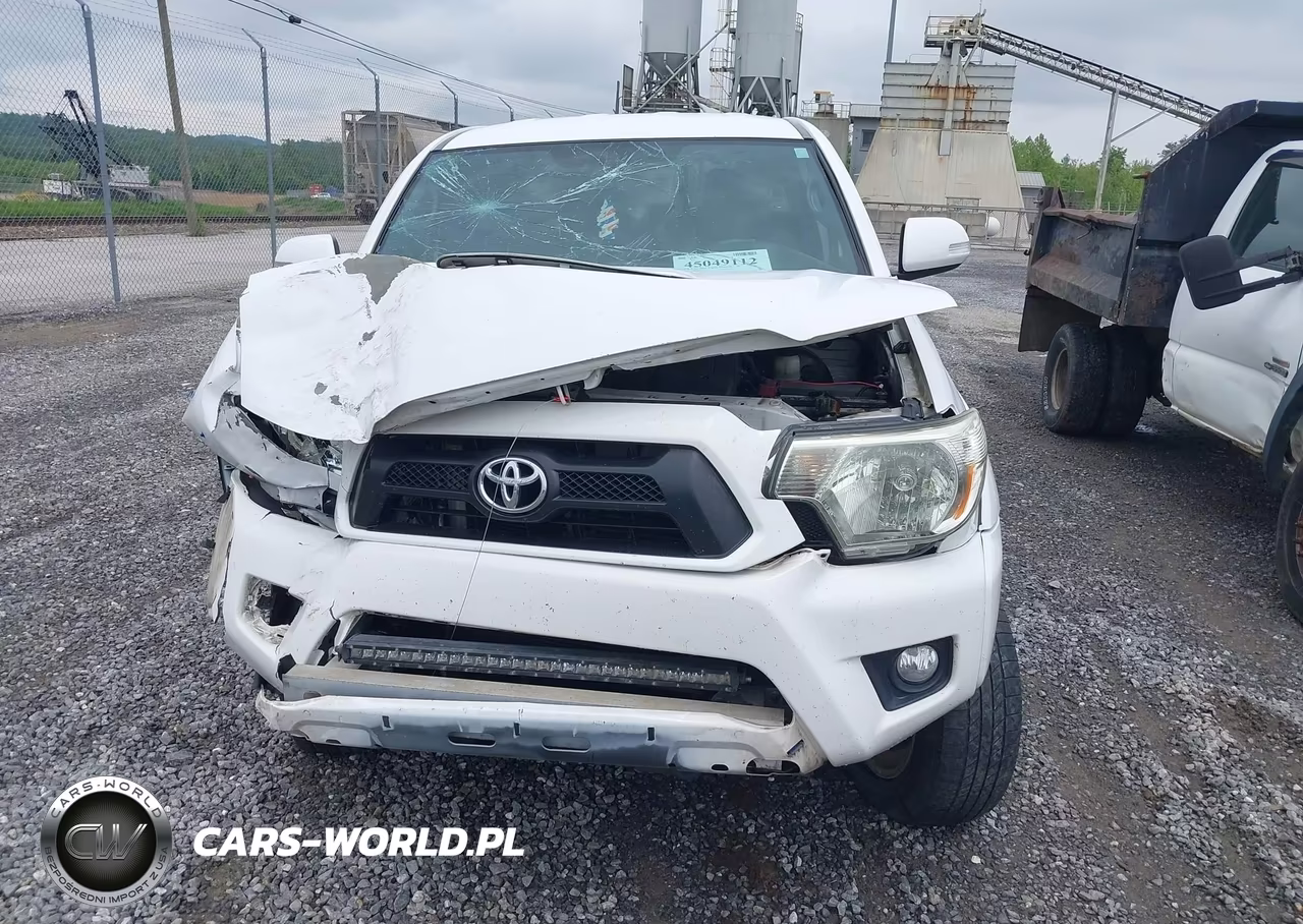 2012 Toyota Tacoma Base V6 VIN:3TMLU4EN2CM090072 - 12